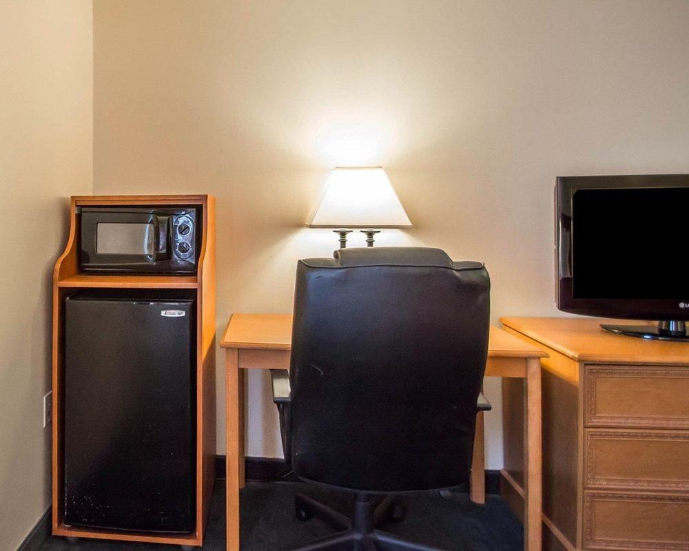 Quality Inn Downtown Хелън Екстериор снимка