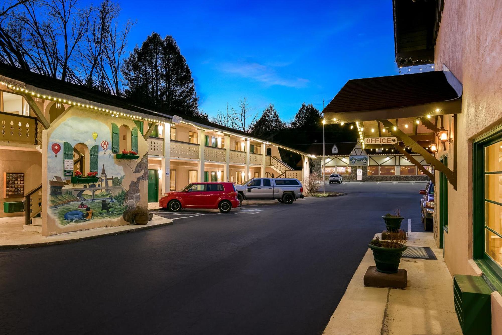 Quality Inn Downtown Хелън Екстериор снимка