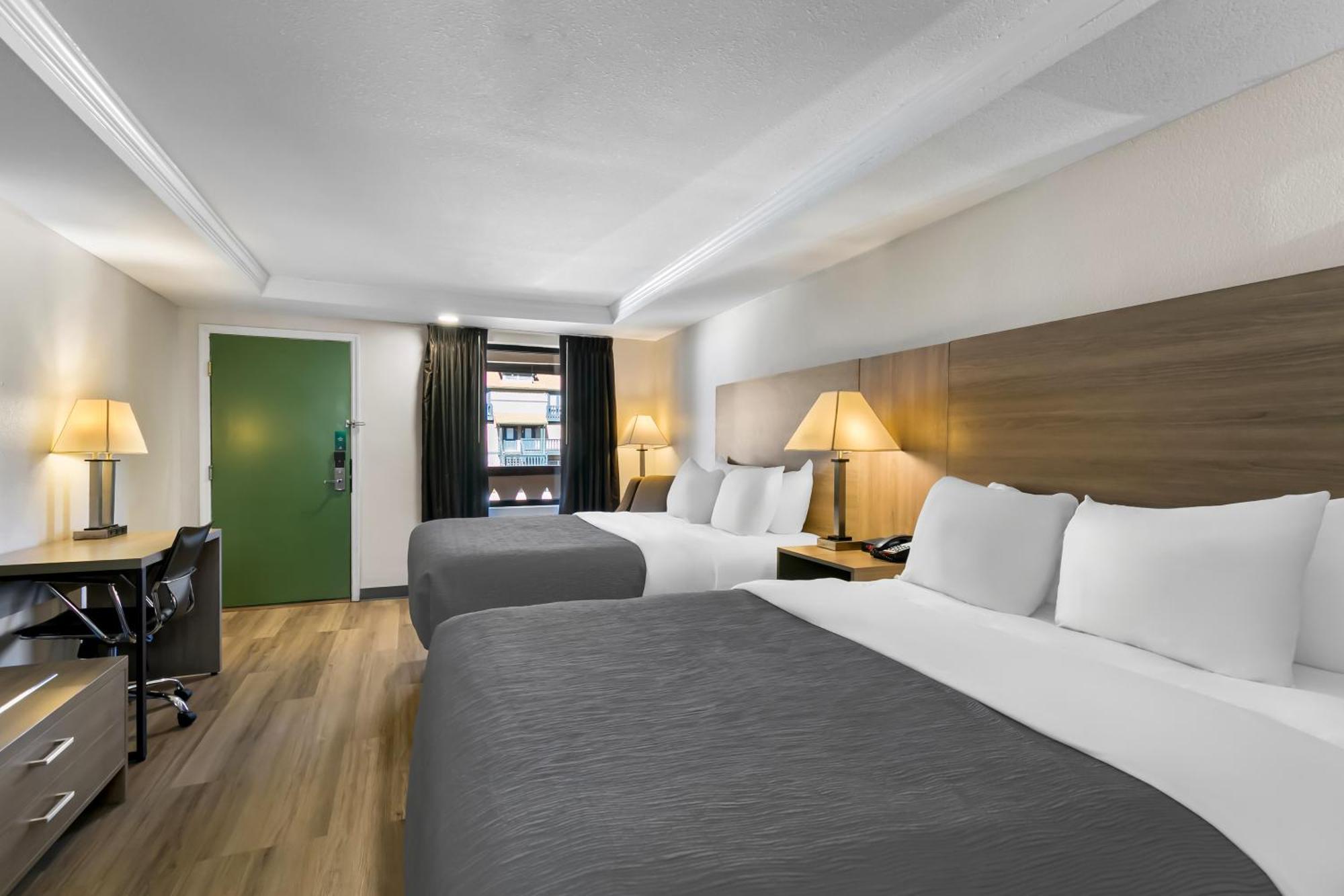 Quality Inn Downtown Хелън Екстериор снимка
