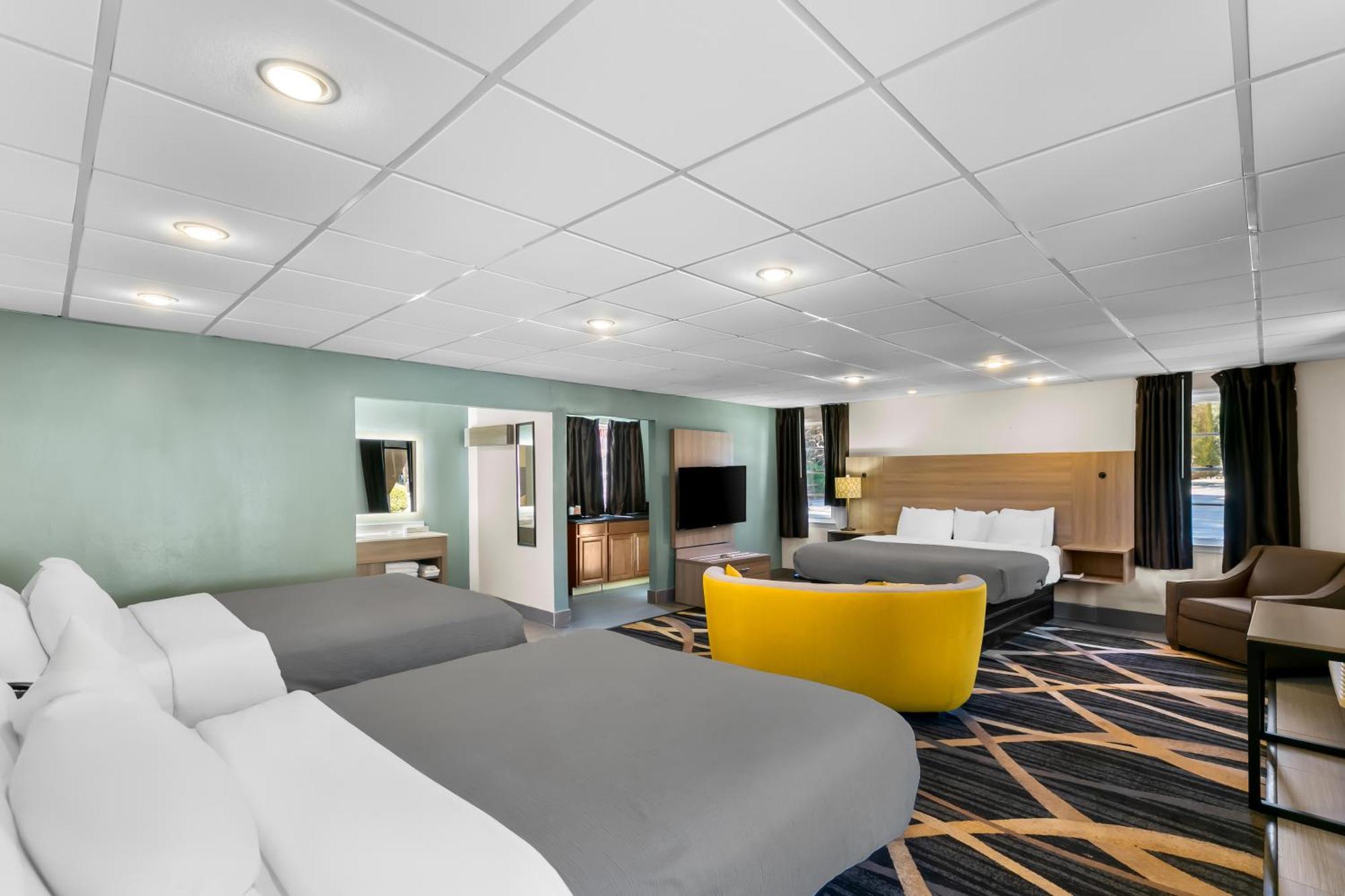 Quality Inn Downtown Хелън Екстериор снимка