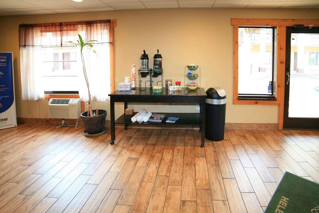 Quality Inn Downtown Хелън Интериор снимка